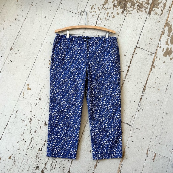 Talbot' Floral Signature Capris Pants - Picture 1 of 15